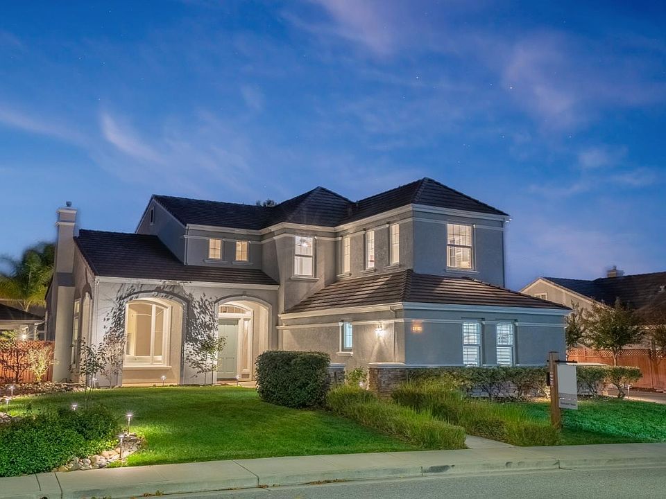 1st image of 1514 Painted Feather Ct