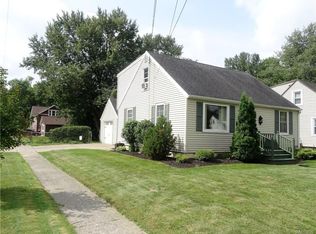 49 Sherwood Ave, Hamburg, NY 14075