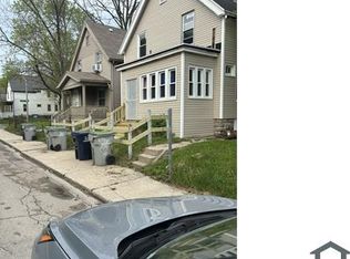 3242 N Achilles St #1, Milwaukee, WI 53212