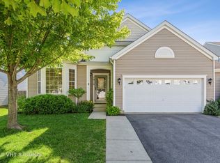 1810 Woodside Dr, Woodstock, IL 60098