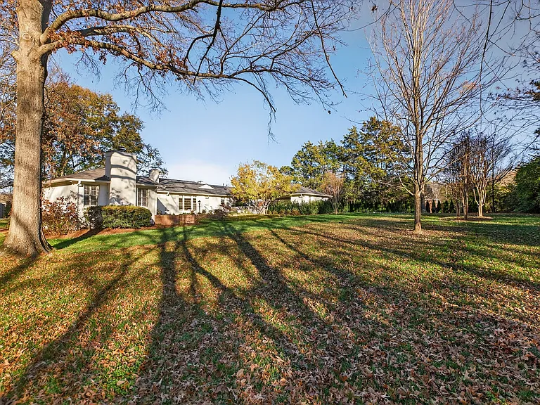 1209 Tyne Blvd — Photo 63