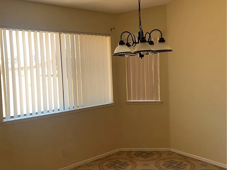 10912 Moreno Ave — Photo 11