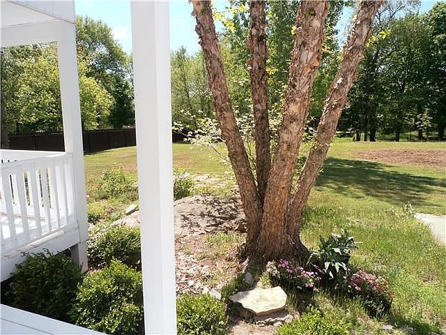 2nd image of 856 Nathan Dr