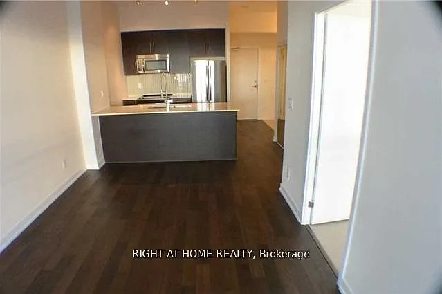 510 Curran Pl #709 — Photo 4