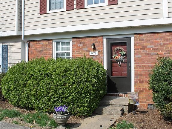 3rd image of 1479 Ashbourne Dr