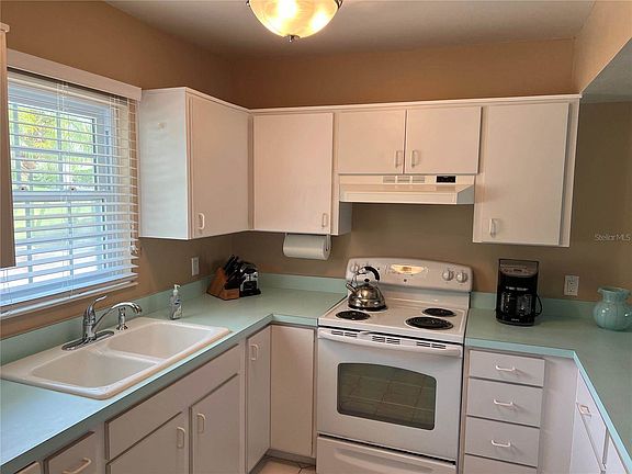 3rd image of 1078 Villa Ln #69