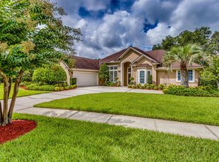 9946 Chelsea Lake Rd, Jacksonville, FL 32256