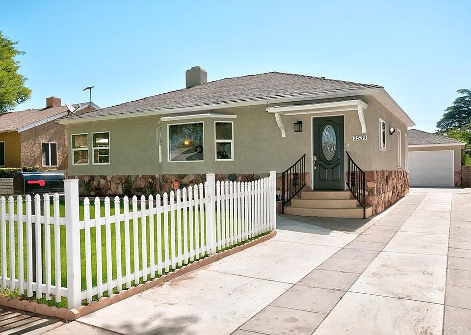 1st image of 2539 N Lugo Ave