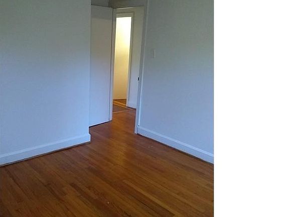 5th image of 202 Watson Dr