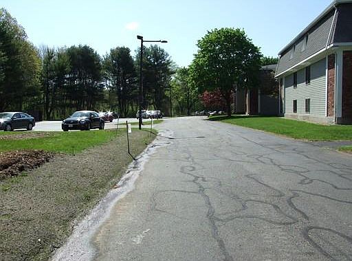 2nd image of 220 Bedford St #89