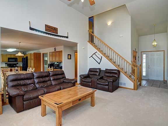 Great Room to Kitchen