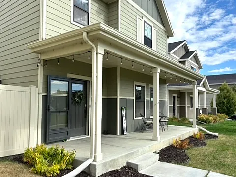 1726 Island View Dr — Photo 30