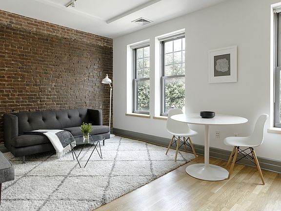 3rd image of 138 Court St APT 2C