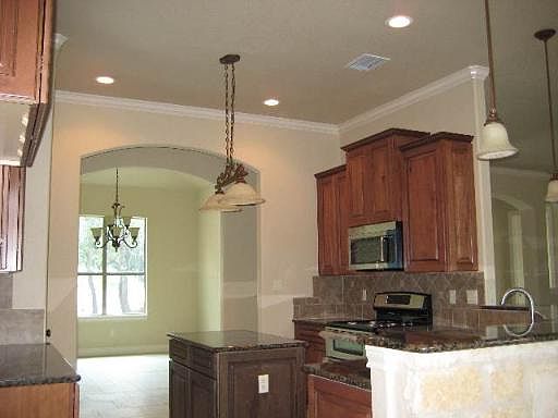 2nd image of 1710 BELLA VISTA DR