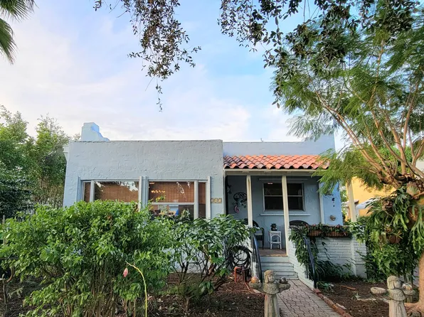 717 Macy St, West Palm Beach, FL 33405