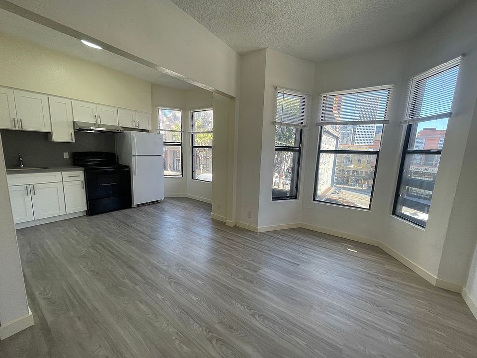 1st image of 558 Broadway #1