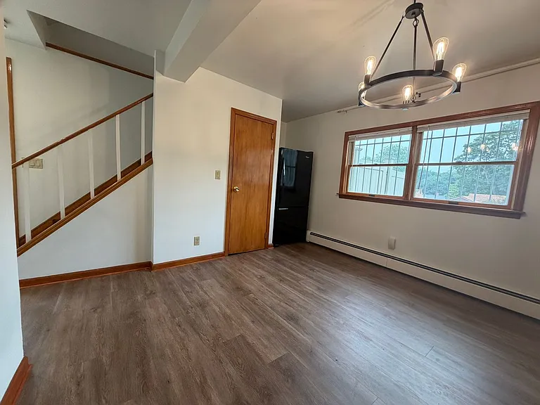 219 Old Mamaroneck Rd — Photo 9