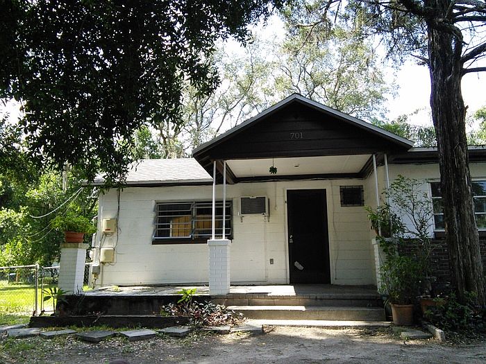 1st image of 702 E Orchid Ave