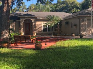 560 Picasso Ave NE, Palm Bay, FL 32907