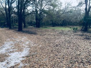 150 S Cochran Rd, Geneva, FL 32732