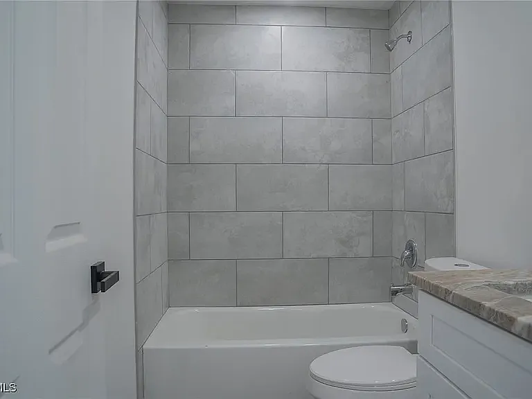 331 Detroit Ave — Photo 6