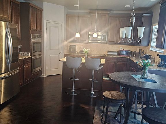 3rd image of 9790 Braxley Way