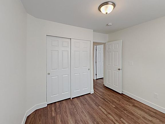 3rd image of 9636 Fox Forest Ave