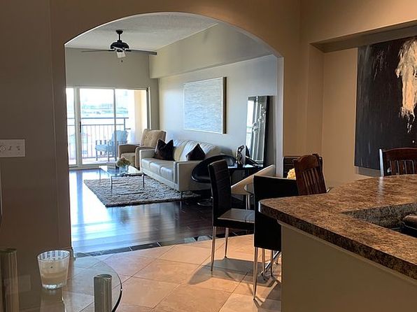 1 Riverpointe Plz APT 418