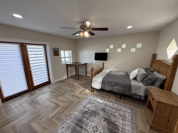 325 E Hayward Ave, Phoenix, AZ 85020
