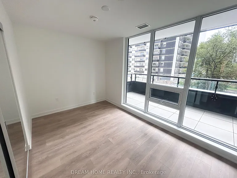 127 Broadway Ave #210 — Photo 5