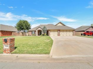 3808 Heritage Trl, Altus, OK 73521