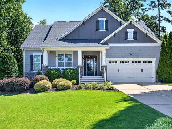3107 Virginia Pine Ln, Apex, NC 27539