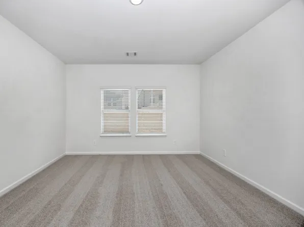 29540 Gallows Cv NW, Harvest, AL 35749