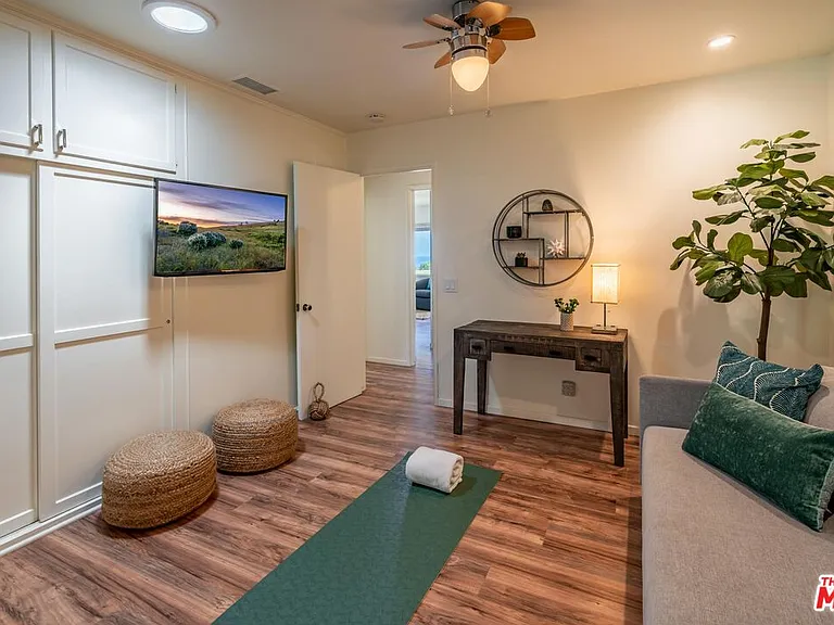 1214 Shoreline Dr — Photo 23