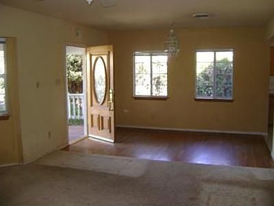 5th image of 2305 Corrientes St