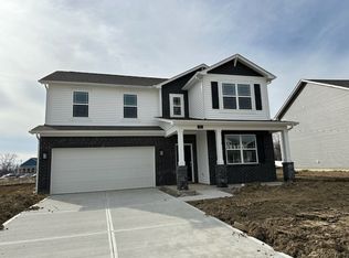 40 Booth St, Whiteland, IN