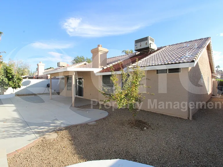 4522 E Muriel Dr — Photo 19