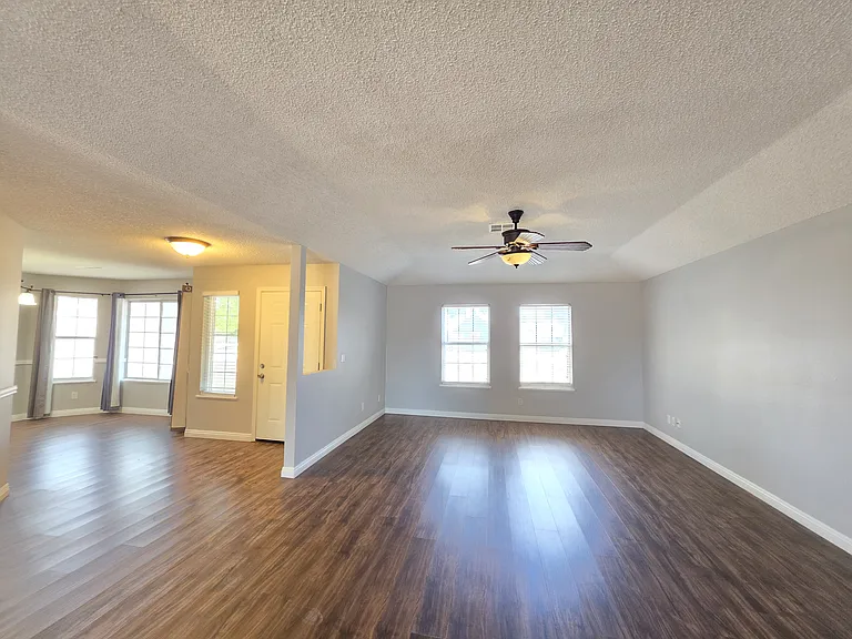 21741 Adler Dr — Photo 13