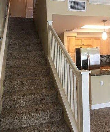 4th image of 92-1526 Aliinui Dr APT 4