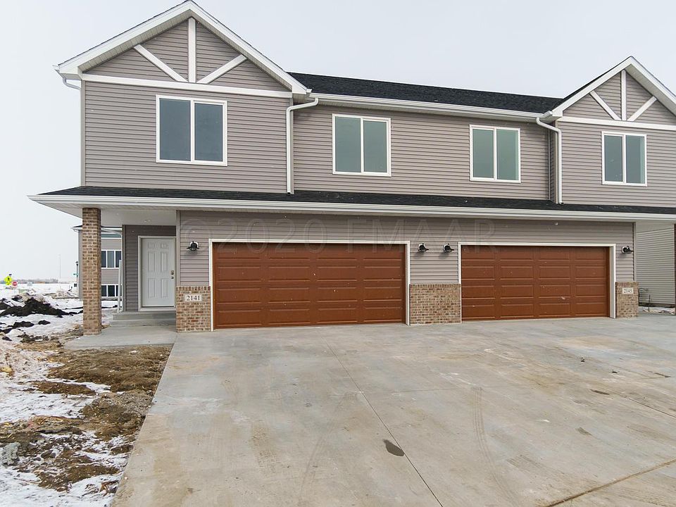 1st image of 2141 Dock Dr
