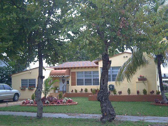 Enjoy Living in the Heart of Miami.