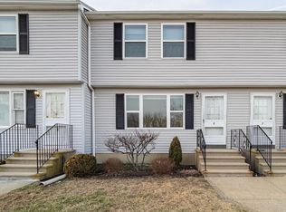 60 Linwood Ave #LW-06, Colchester, CT 06415