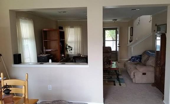 4th image of 13420 Coomes Dr