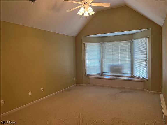 4th image of 2019 E Waterberry Dr