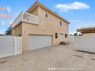 6744 Radford Ave, North Hollywood, CA 91606