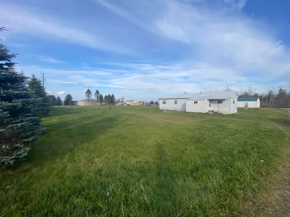23655 S Cole Rd, Pickford, MI 49774