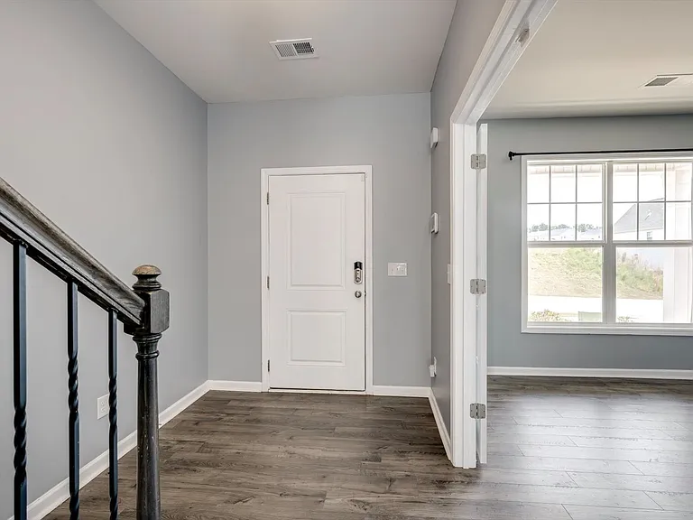 6082 High Top Ln — Photo 4