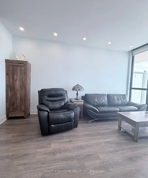 2916 Highway 7 Rd #1706 — Photo 6