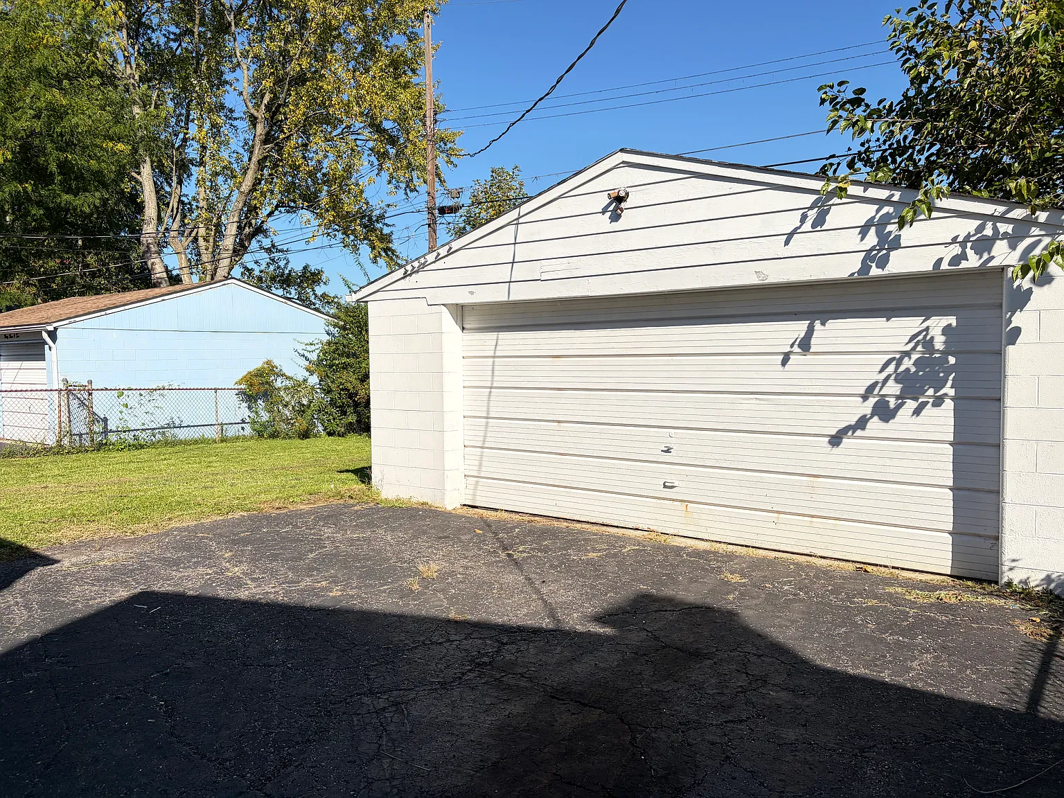 3 bed, 1.5 bath, 1077 sqft, $1,400 — Photo 3