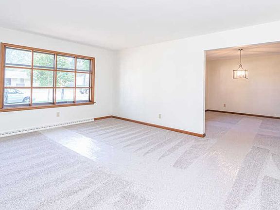 4th image of 5409 La Cumbre Ln